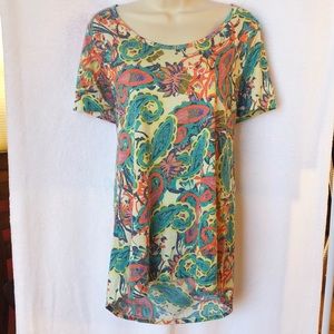 LuLaRoe Paisley on Yellow Classic T Top Authentic